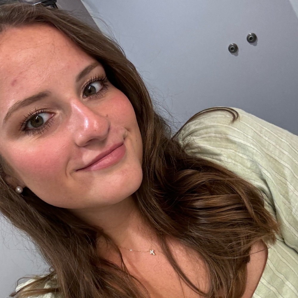 Meet your Posher, Maddie